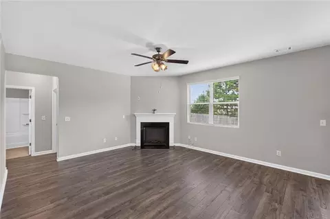 Living - 1717 Beckworth Ln, Hampton, GA 30228 photo 2 of 4