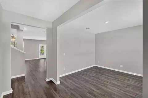 Entry Way - 1717 Beckworth Ln, Hampton, GA 30228 photo 2 of 14