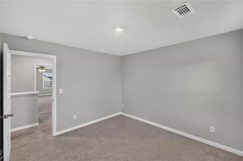 Bedroom - 1717 Beckworth Ln, Hampton, GA 30228 photo 8 of 14