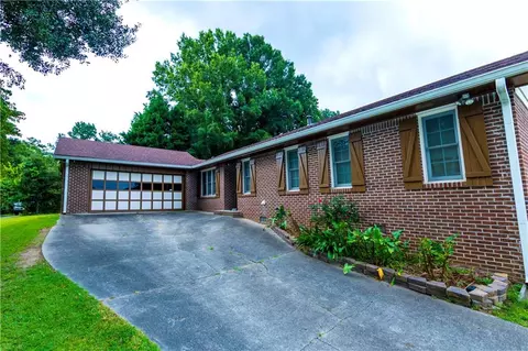 3401 Rae Pl, Lawrenceville, GA 30044