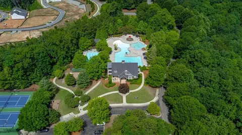 View/Area - 340 Lakeside Ct, Canton, GA 30114 photo 3 of 8