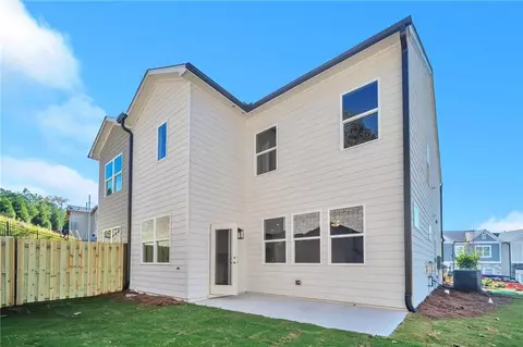 Exterior - 340 Lakeside Ct, Canton, GA 30114 photo 4 of 6