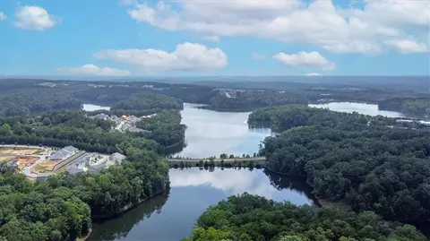 View/Area - 340 Lakeside Ct, Canton, GA 30114 photo 1 of 8