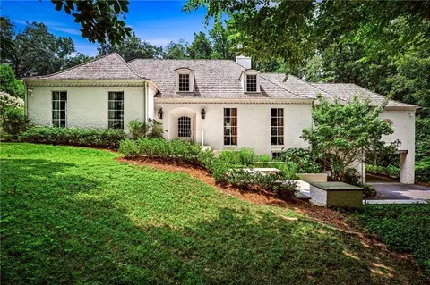 300 Blackland Rd NW, Atlanta, GA 30342