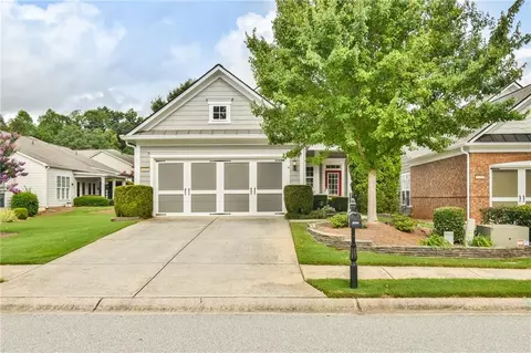 6264 Brookside Ln, Hoschton, GA 30548