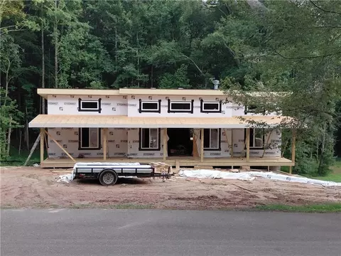 634 Ammons Dr, Waleska, GA 30183