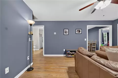 3548 Lakeview Dr, Gainesville, GA 30501 photo 4