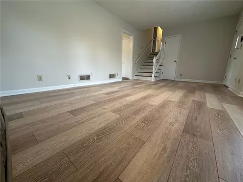 Living - 2697 Shetland Ln, Duluth, GA 30096 photo 4 of 5