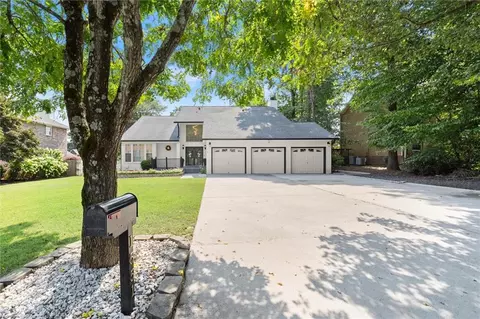 1551 Tennessee Walker Dr NE, Roswell, GA 30075