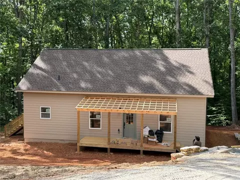 604 Trump Ct, Carrollton, GA 30116