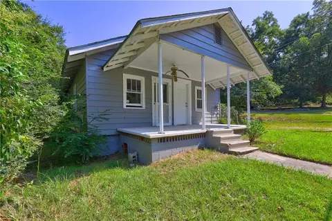 120 Caraker Ave, Milledgeville, GA 31061