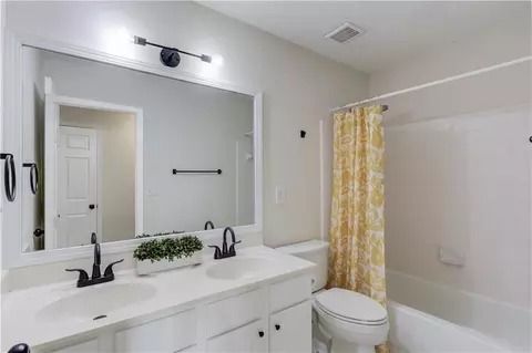 Bath - Undisclosed, Duluth, GA 30097 photo 4 of 6