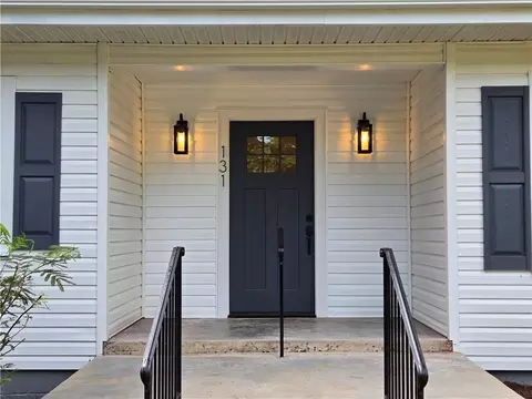 Exterior - 131 Mountain View Dr, Gainesville, GA 30501 photo 6 of 7