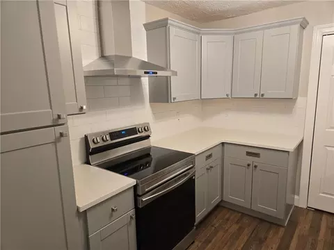 Kitchen - 131 Mountain View Dr, Gainesville, GA 30501 photo 2 of 6