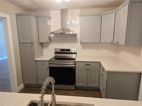 Kitchen - 131 Mountain View Dr, Gainesville, GA 30501 photo 4 of 6