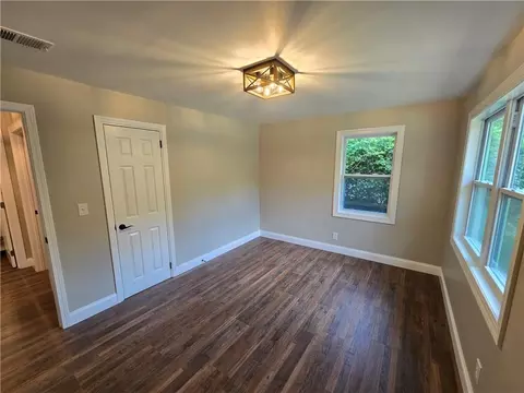 Bedroom - 131 Mountain View Dr, Gainesville, GA 30501 photo 2 of 7