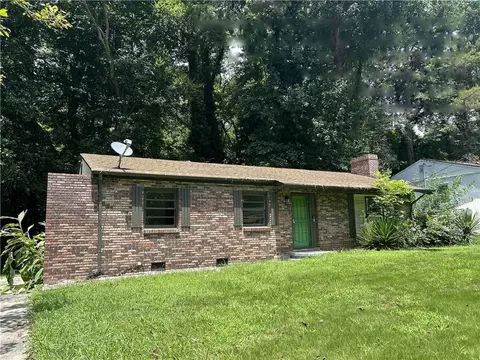 2740 Santa Barbara Dr NW, Atlanta, GA 30318