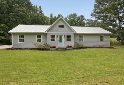 8890 Watkins Rd, Chattahoochee Hills, GA 30268