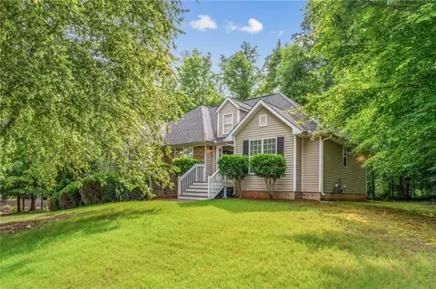 6920 Autumn Hills Dr, Cumming, GA 30028