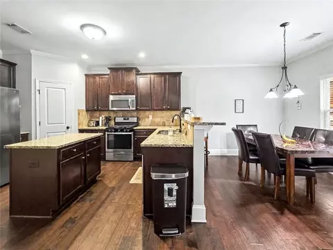 Kitchen - 2015 Chapel Estates Ln, Dacula, GA 30019 photo 2 of 2