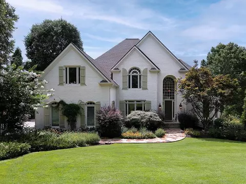 665 Falls Lake Dr, Johns Creek, GA 30022