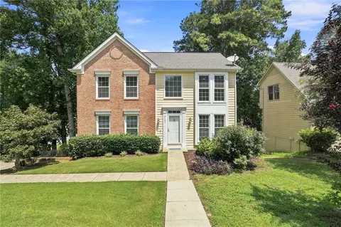 2195 Whitehall Dr NE, Marietta, GA 30066
