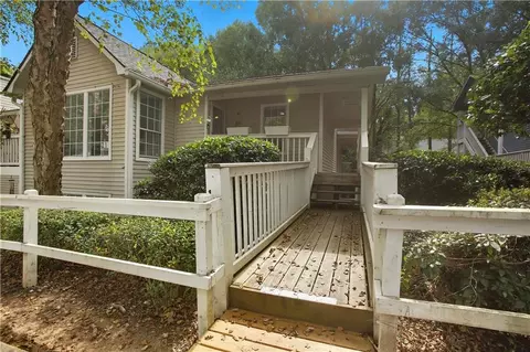 1109 Gettysburg Pl, Atlanta, GA 30350