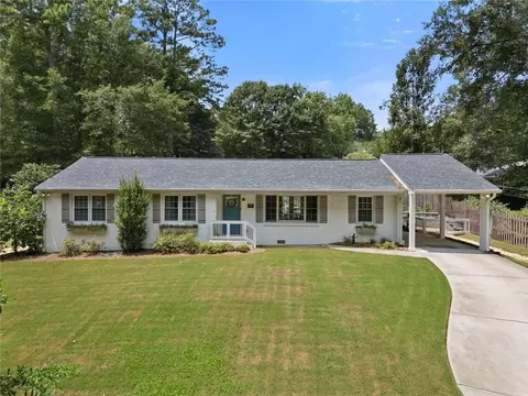 3662 Twin Oaks Dr SE, Smyrna, GA 30080