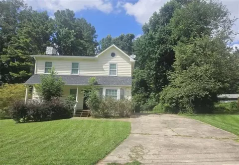 5511 Rock Rd, Union City, GA 30291