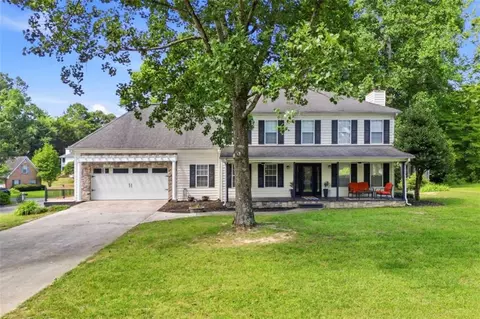 195 Gateway Dr, Rocky Face, GA 30740