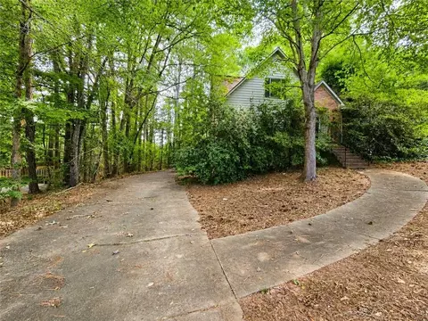 1498 Kolb Ridge Dr SW, Marietta, GA 30008