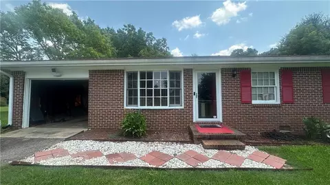 2323 Locust Grove Rd, Griffin, GA 30223