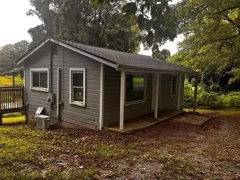 2742 Camp Rd, Jasper, GA 30143