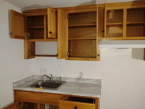 Kitchen - 2742 Camp Rd, Jasper, GA 30143 photo 2 of 2