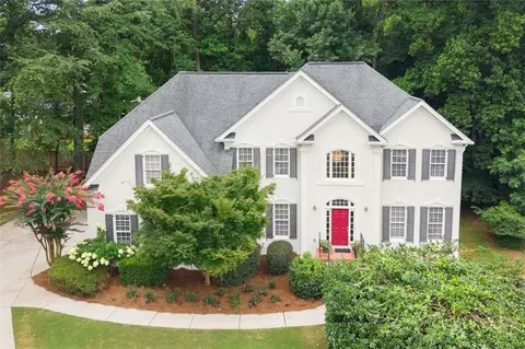 140 Lambdin Ln, Alpharetta, GA 30022