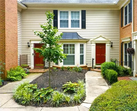 44 Mount Vernon Cir, Sandy Springs, GA 30338