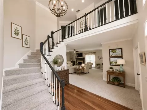 3905 N Seminole Way, Woodstock, GA 30189