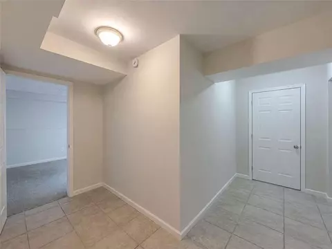 1116 Maple Creek Rdg, Loganville, GA 30052