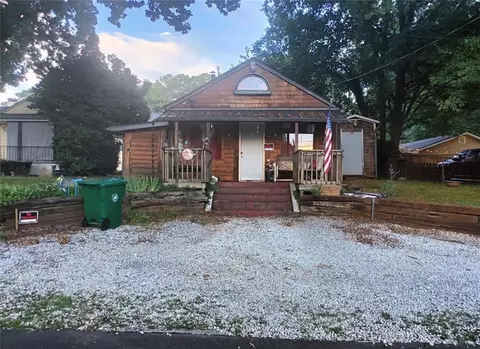 853 Tanner Dr, Scottdale, GA 30079