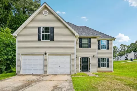 2083 Dylan Ct, Ellenwood, GA 30294