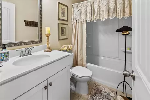 Bath - 622 Little Bear Loop, Canton, GA 30114 photo 1 of 6