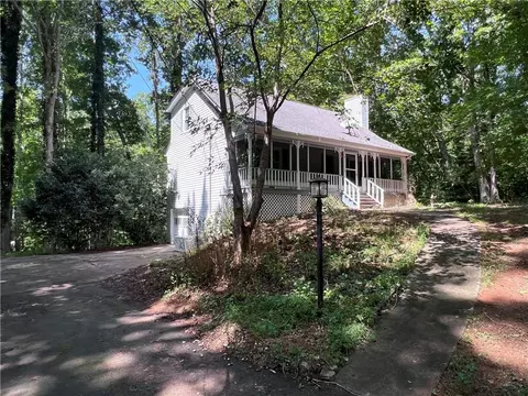 94 Gooseberry Ln, Dahlonega, GA 30533
