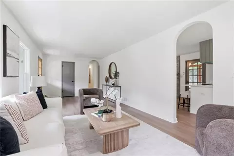 Living - 2905 Red Pine Ct, Duluth, GA 30096 photo 4 of 4