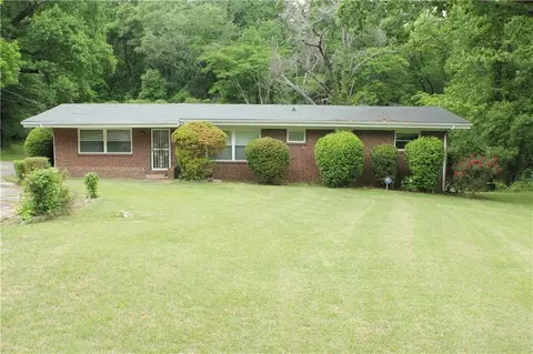 2295 Macon Dr SW, Atlanta, GA 30315