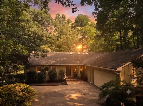 100 Kings Mill Ct, Roswell, GA 30075