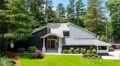 4070 Whitewater Creek Rd, Atlanta, GA 30327