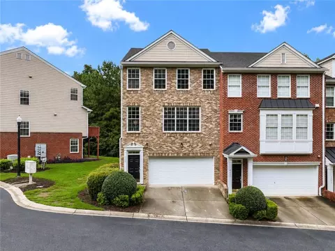 4658 Creekside Villas Way SE, Smyrna, GA 30082