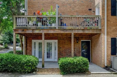 6520 Roswell Rd #30, Sandy Springs, GA 30328