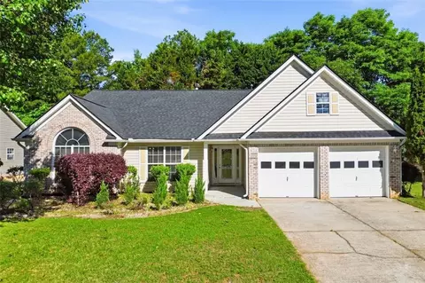 540 Sterling Hill Dr, Lawrenceville, GA 30046