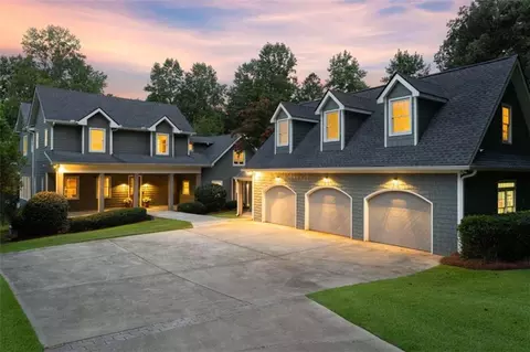 69 Winterhawk Cv, Dawsonville, GA 30534